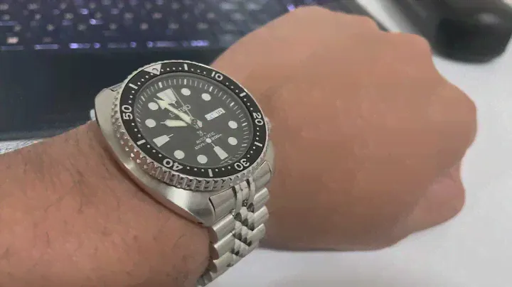 Seiko Turtle SRPE93K1 SRP777 On Strapcode Jubilee