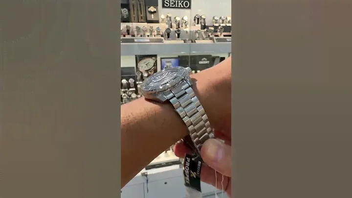 Where’s the Best Place to Buy NEW Seiko? SBDC203 #seiko #seikowatch #newwatch #octagonal